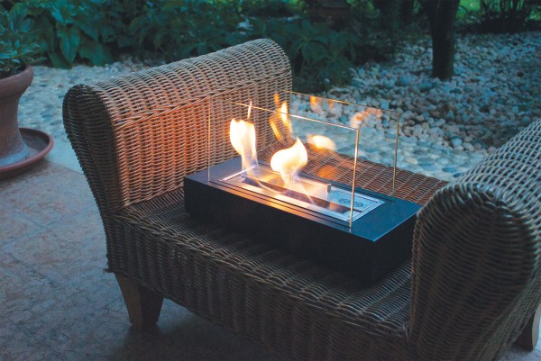 Blog - Bio-Kamin auch draußen? | Bitoethanol-Kamin-Shop Kann ich Bio-Kamine auch draußen aufstellen?