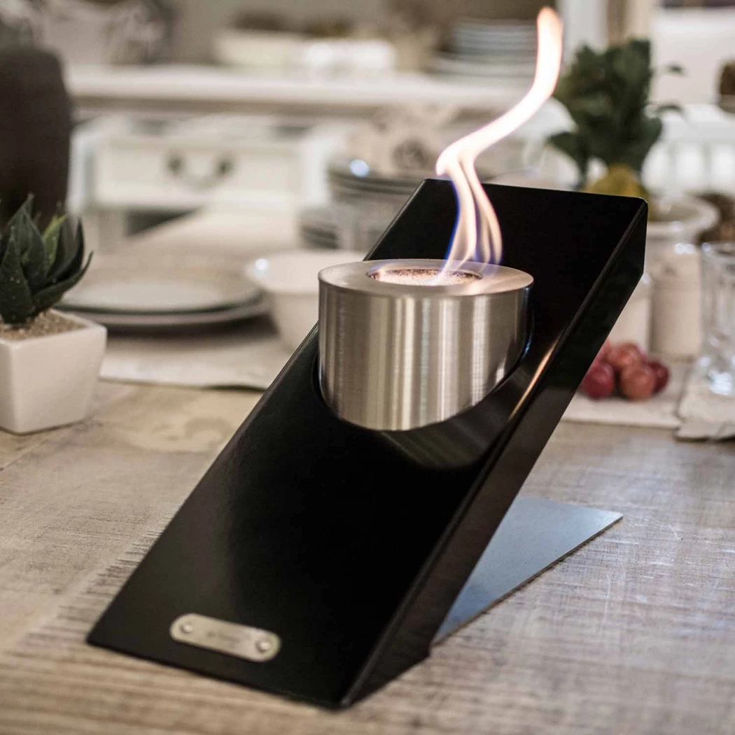 Oblique Single Tischkamin – Schwarz | GlammFire | Bioethanol Tischkamin | Schwarz