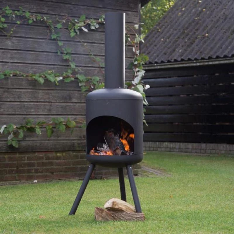 Großer Fuego Gartenkamin aus pulverbeschichtetem Stahl