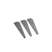 3 Metallfüße für die Höfats TRIPLE 90 Feuerschale, die die Schale anheben und den Untergrund vor Hitze schützen.